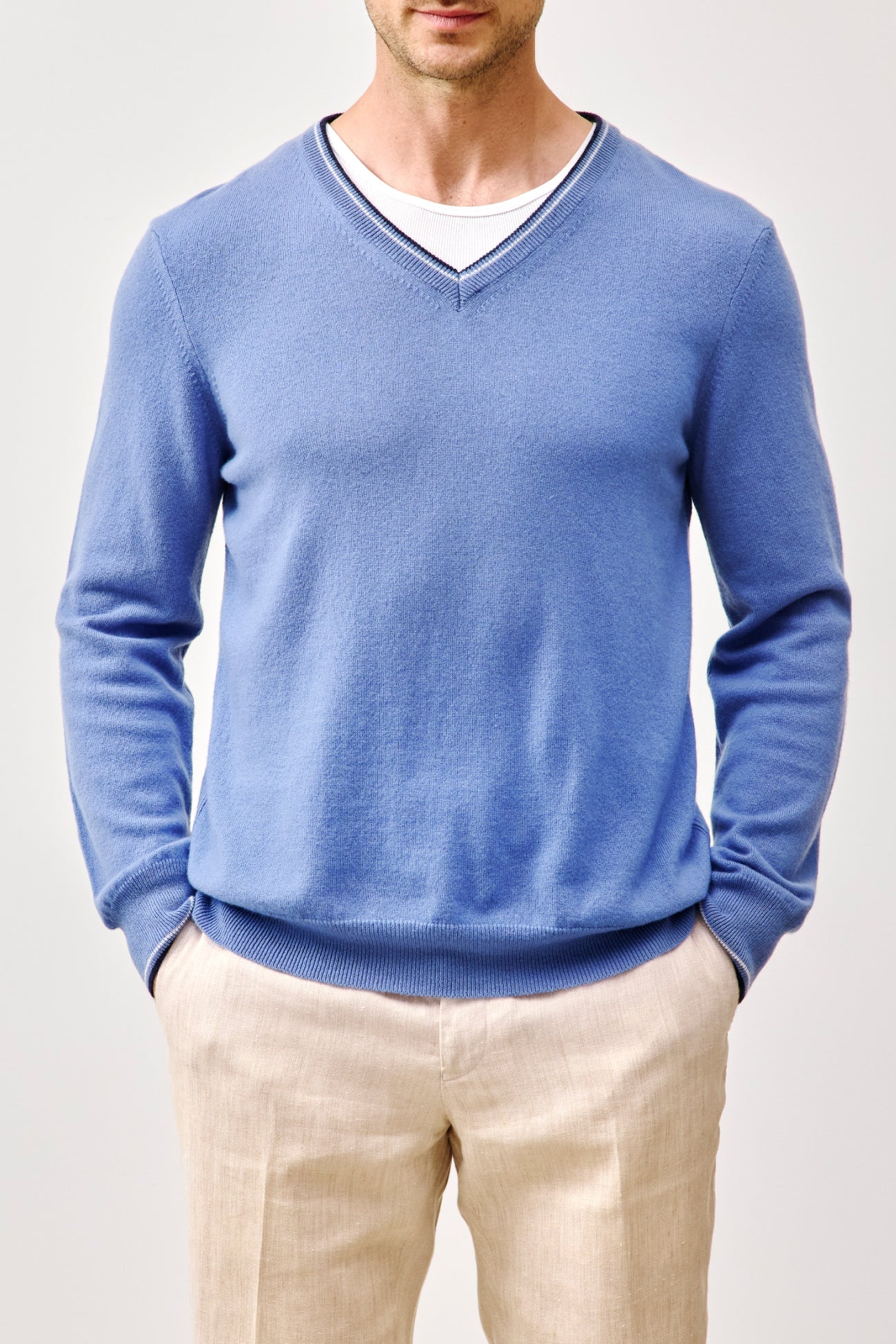 ALDEN CASHMERE V-NECK SWEATER